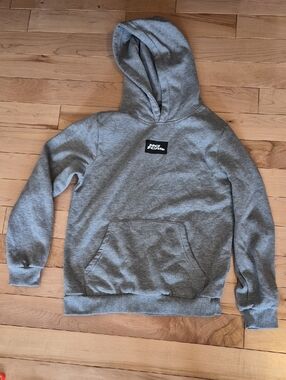 Boys Size 16 No Fear Gray Pullover Hoodie